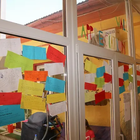 Smar't Flight Hostel